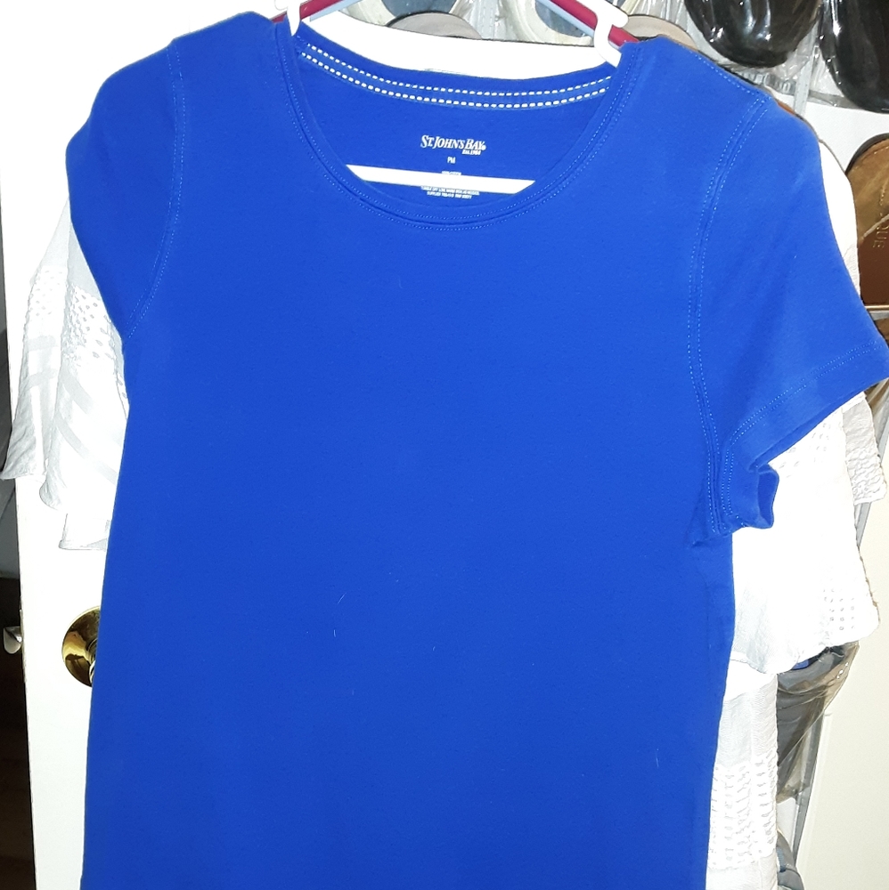 PM blue short sleeve shirt